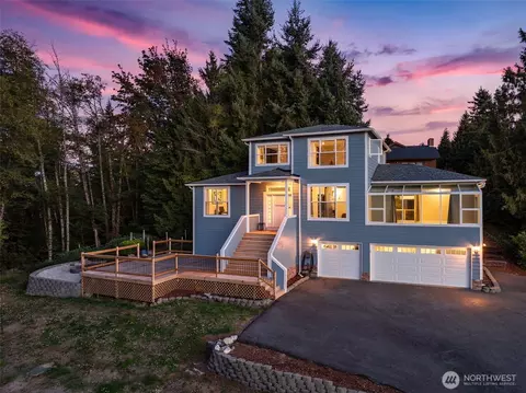 137 Northridge Dr, Centralia, WA 98531