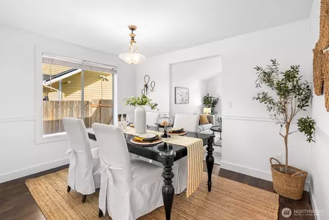 Dining - 10810 40th Ave SE, Everett, WA 98208 photo 1 of 3