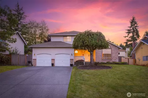 Exterior - 10810 40th Ave SE, Everett, WA 98208 photo 12 of 14