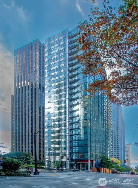 909 5th Ave #1605, Seattle, WA 98164