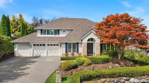 6633 Fairway Ave SE, Snoqualmie, WA 98065