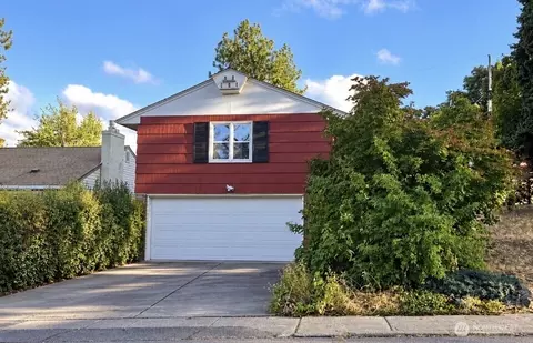 1504 E Pinecrest Rd, Spokane, WA 99203