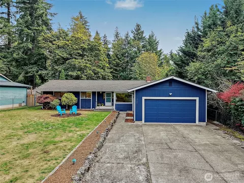 13020 158th Ave SE, Renton, WA 98059