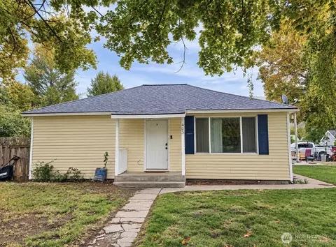 403 Main St, Oroville, WA 98844