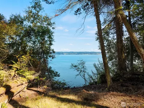 0 Luna Ln, Coupeville, WA 98239