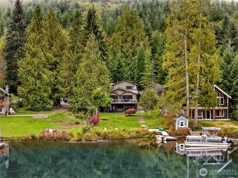 1311 SW Lake Roesiger Rd, Snohomish, WA 98290