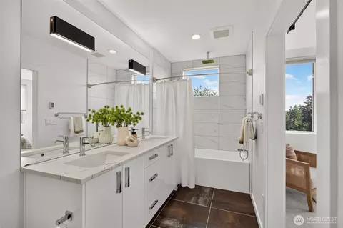 Bath - 1615 S State St, Seattle, WA 98144 photo 3 of 3