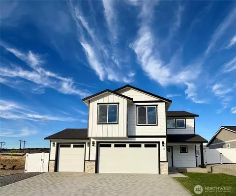 165 Country Cottage Ln, Malaga, WA 98828