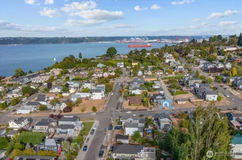 2714 N Mccarver St, Tacoma, WA 98403