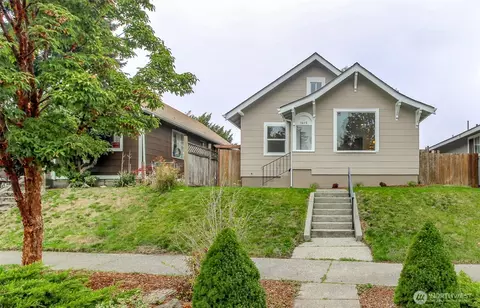 1415 S Grant Ave, Tacoma, WA 98405