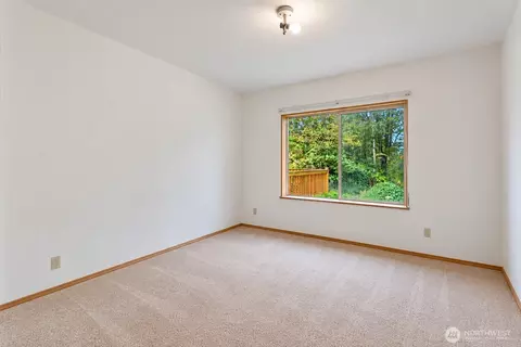 Bedroom - 12500 NE 197th Ct, Bothell, WA 98011 photo 1 of 4