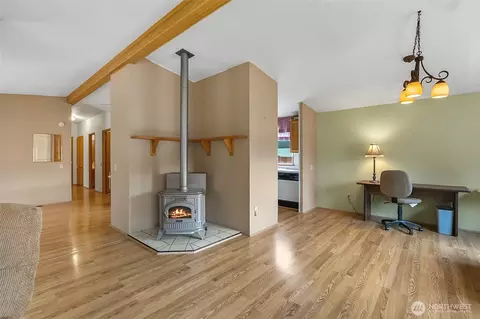 Living - 12500 NE 197th Ct, Bothell, WA 98011 photo 4 of 7