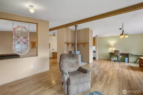 Living - 12500 NE 197th Ct, Bothell, WA 98011 photo 3 of 7