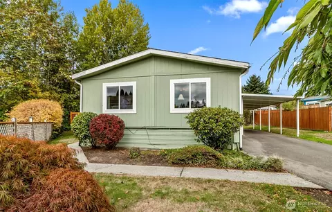 Exterior - 12500 NE 197th Ct, Bothell, WA 98011 photo 1 of 8