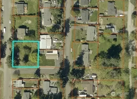 37728 38th Ave S, Auburn, WA 98001