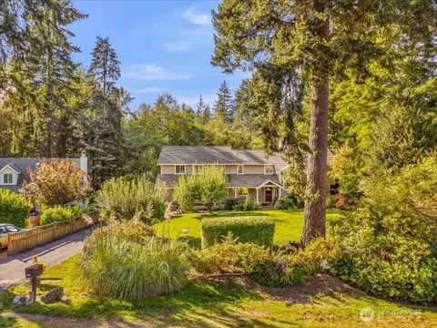 15219 78th Ave NE, Kenmore, WA 98028