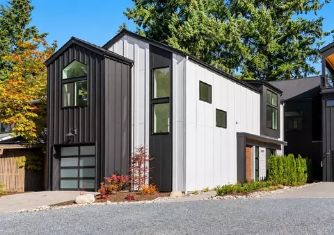 1518 NE 113th St, Seattle, WA 98125