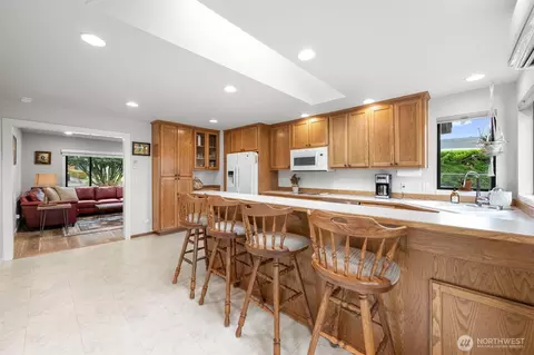 Kitchen - 2304 5th St, Everett, WA 98201 photo 4 of 5