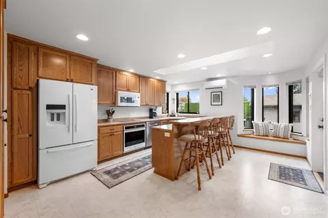Kitchen - 2304 5th St, Everett, WA 98201 photo 1 of 5
