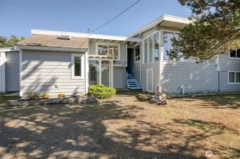 288 Sand Dune Ave NW, Ocean Shores, WA 98569