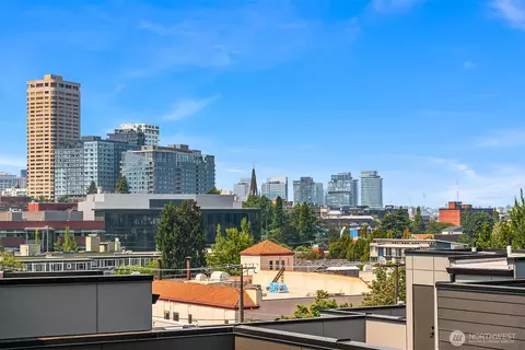 723 15th Ave #C, Seattle, WA 98122