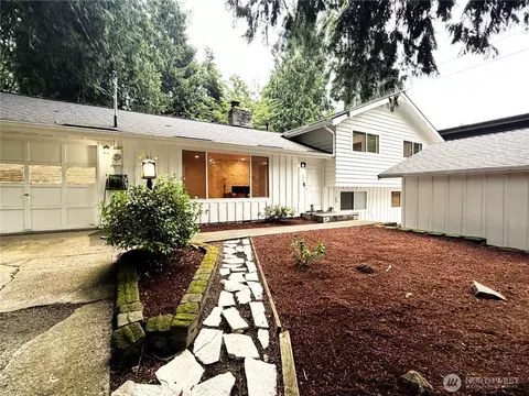 11436 108th Ave NE, Kirkland, WA 98033