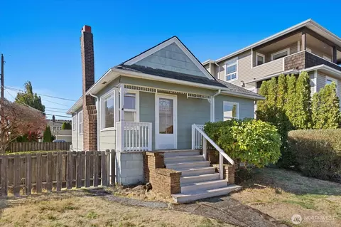 4847 41st Ave SW, Seattle, WA 98116