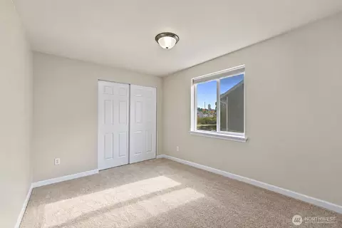 Bedroom - 1316 193rd St E, Spanaway, WA 98387 photo 6 of 9