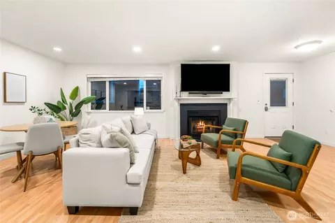 555 Prospect St #1, Seattle, WA 98109