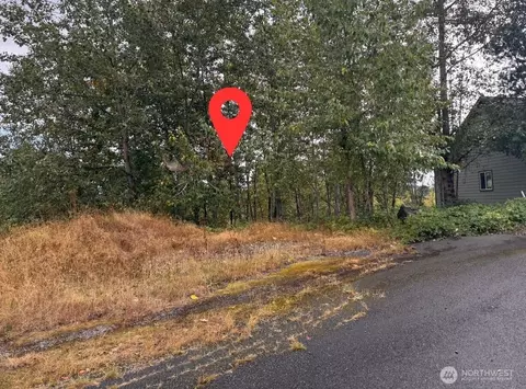 7704 211th Ave E, Bonney Lake, WA 98391