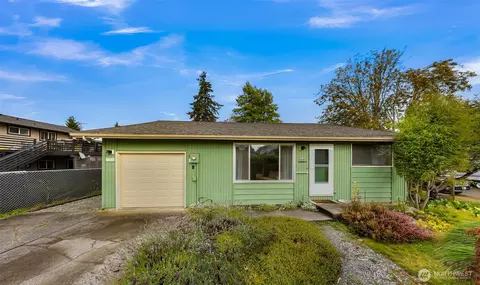 1442 Madison Ave, Blaine, WA 98230