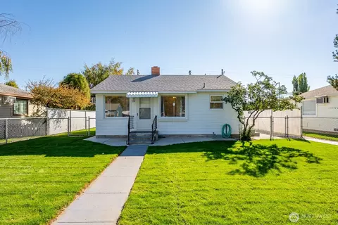 1318 SW C St, Ephrata, WA 98823