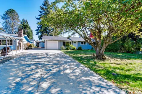 715 NE 3rd Ave, Battle Ground, WA 98604