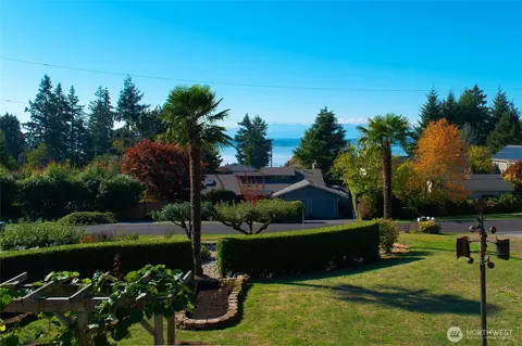 23823 113th Pl W, Woodway, WA 98020