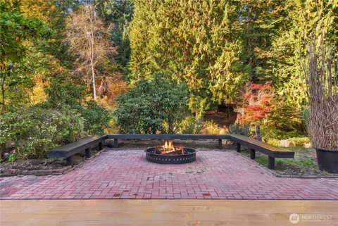 Exterior - 23323 49th Ave SE, Bothell, WA 98021 photo 7 of 10