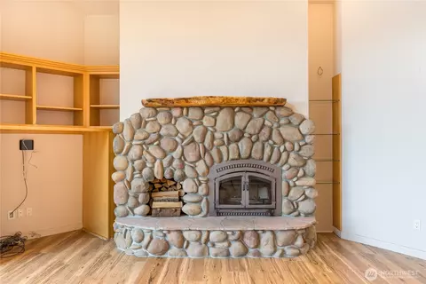 Living - 242 Forest Haven Dr, Sequim, WA 98382 photo 5 of 8