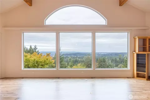 Living - 242 Forest Haven Dr, Sequim, WA 98382 photo 3 of 8