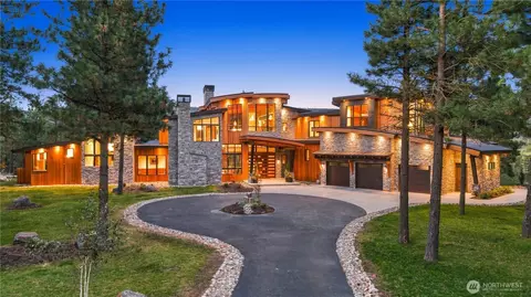 581 Gold Leaf Ln, Cle Elum, WA 98922