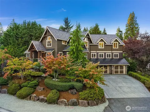 10222 NE 30th Pl, Bellevue, WA 98004