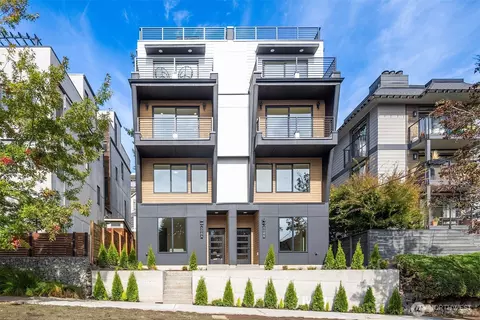 506 Ward St #A, Seattle, WA 98109