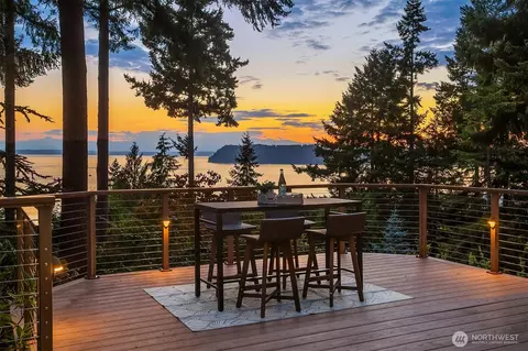6029 95th Pl SW, Mukilteo, WA 98275