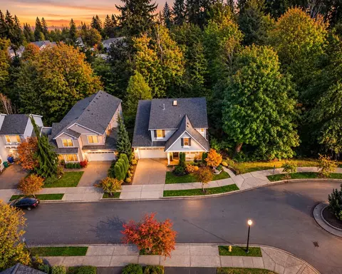 15324 128th Ave NE, Woodinville, WA 98072