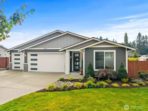 3834 104th St NE, Marysville, WA 98271