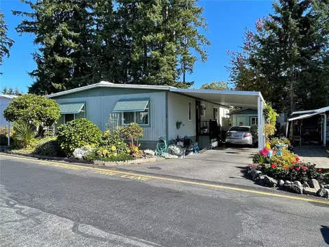 3832 164th St SW #17, Lynnwood, WA 98087