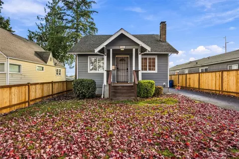 3855 Tacoma Ave S, Tacoma, WA 98418