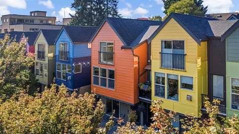3461 Meridian Ave N, Seattle, WA 98103