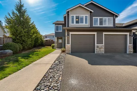 3910 132nd St SW #F, Lynnwood, WA 98087