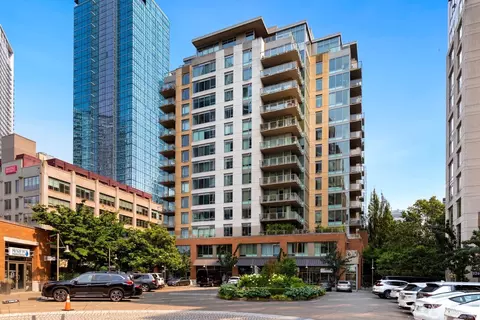 910 Lenora St #S204, Seattle, WA 98121