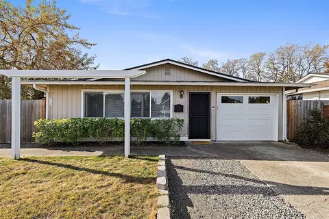 3824 E G St, Tacoma, WA 98404