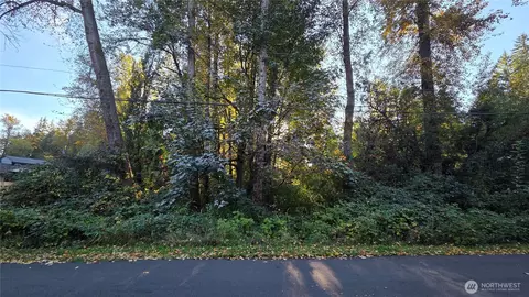 15323 207th Pl SE, Renton, WA 98059